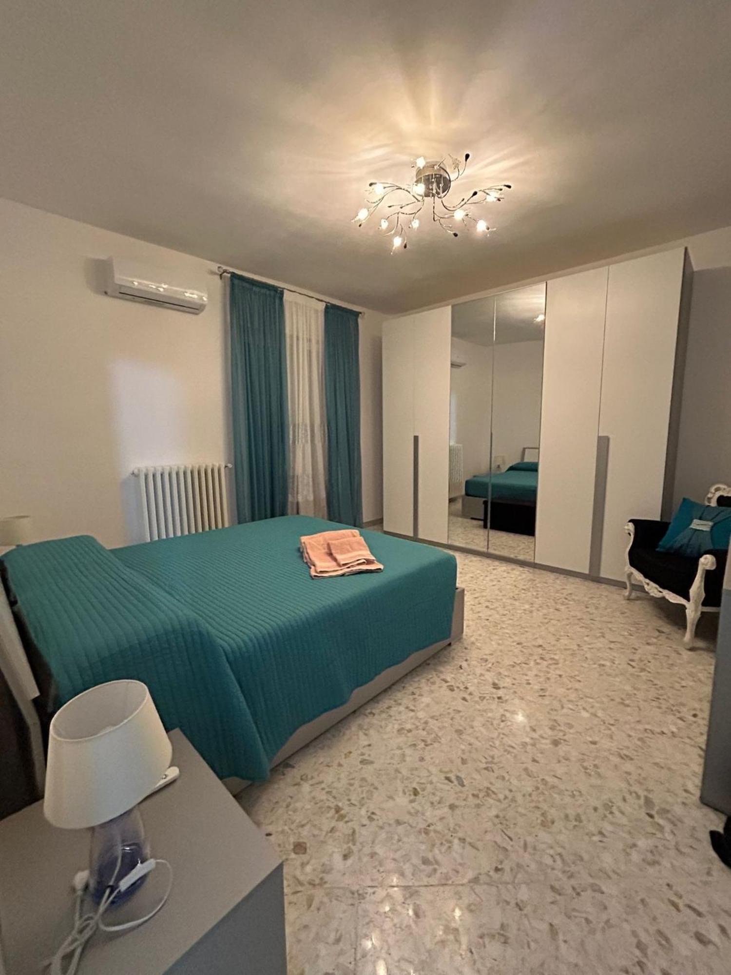 Appartamento Sole House Bisceglie Esterno foto